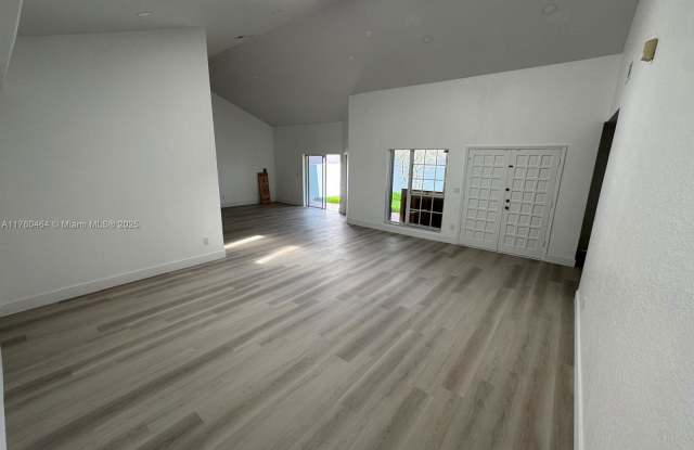 8754 Northwest 149th Terrace