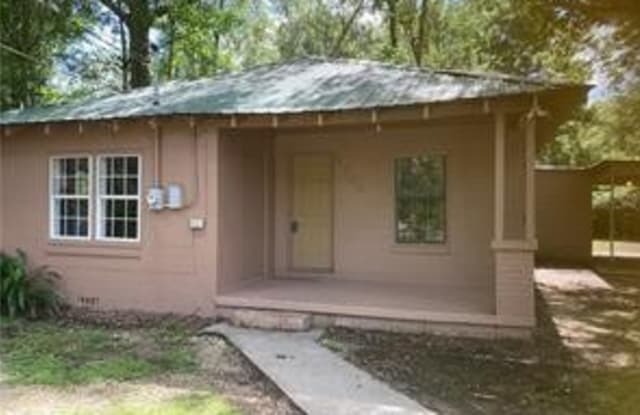 2708 LINCOLN Avenue - 2708 Lincoln Avenue, Slidell, LA 70458