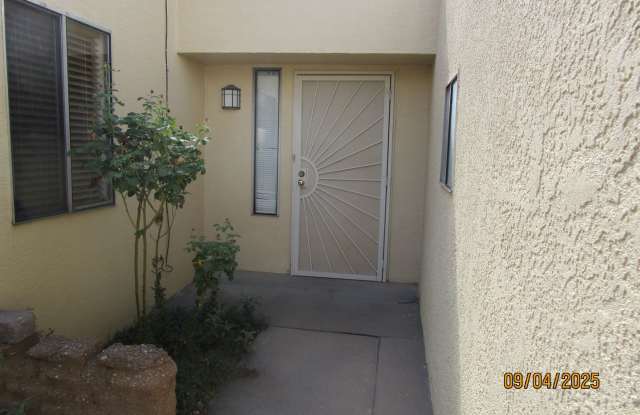 NE Heights 2bedroom 1000SF