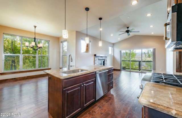 14261 N Council Fire Trail