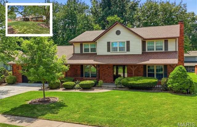 1017 Woodleaf Drive