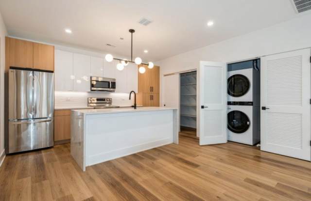 Photo of 1434 West Fillmore St.