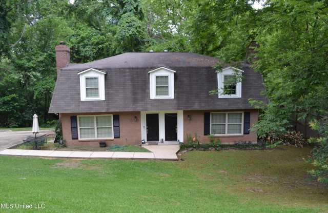 726 Sherwood Dr