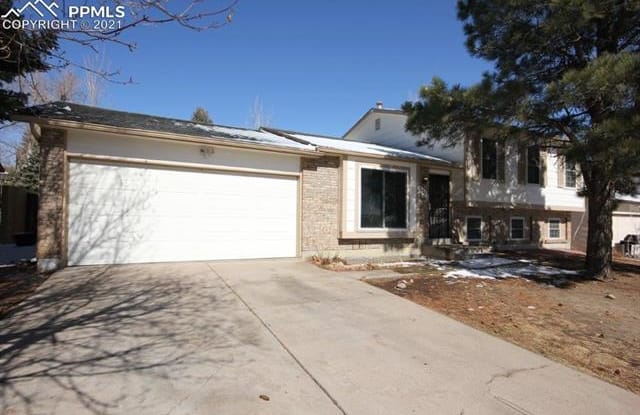 370 S Saddlemountain Road - 370 Saddlemountain Rd, Colorado Springs, CO 80919