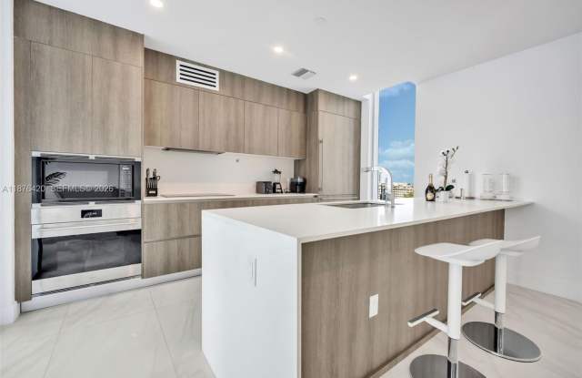 17550 Collins Avenue 801, Sunny Isles Beach, FL 33160