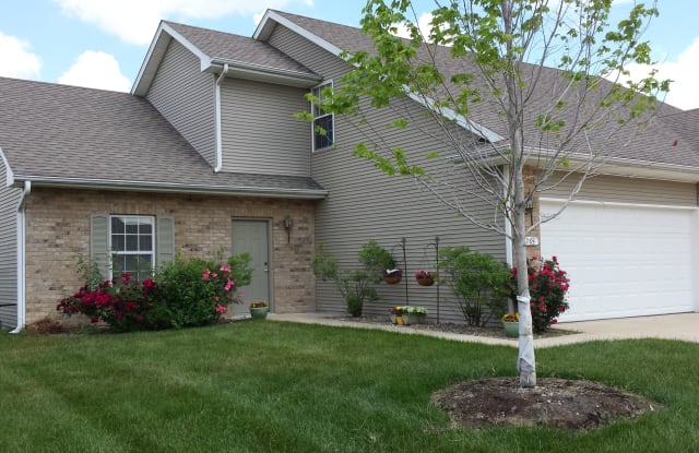 3220 WIND RIVER CIR - 3220 Wind River Circle, Columbia, MO 65203