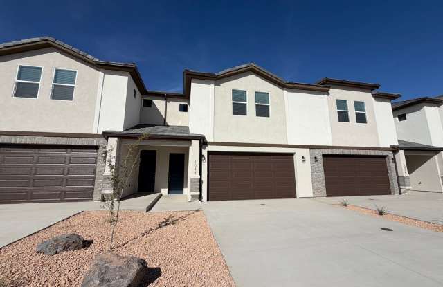 BRAND NEW TOWNHOME FOR RENT!