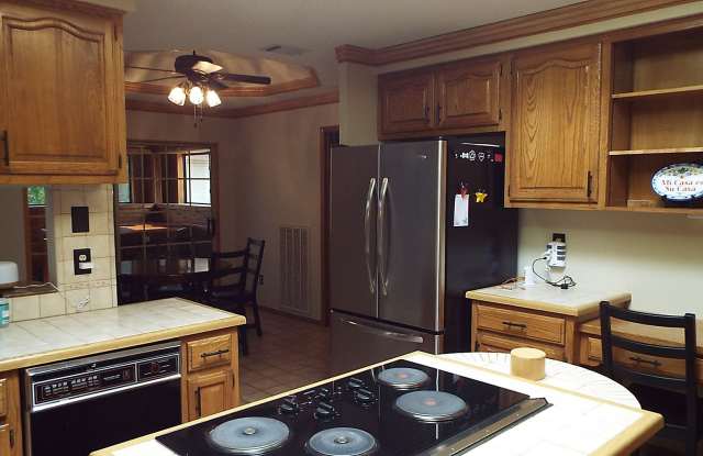 Photo of Room in 3 Bedroom Home at Royal Bluff
