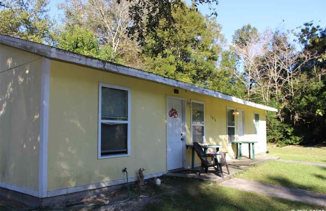 1410 NE 7TH Avenue B - 1410 NE 7th Ave, Gainesville, FL 32641