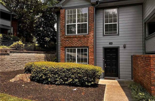 1346 Weatherstone Way NE