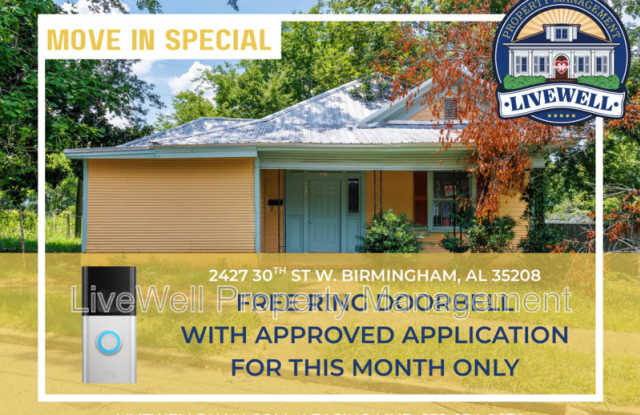 Photo of 2427 30th St W Ensley