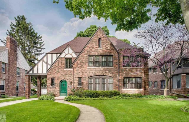 486 Neff Rd - 486 Neff Road, Grosse Pointe, MI 48230