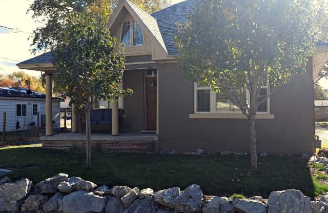 174 East Ford Avenue - Front