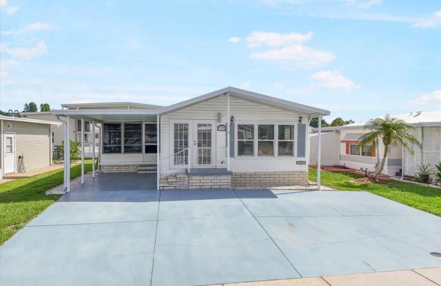 Charming 2BR/2BA Home in Gated 55+ Community