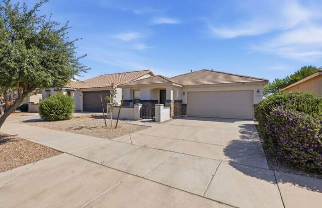 21858 East Puesta Del Sol