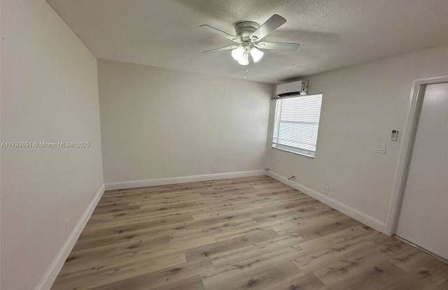 1105 Northeast 5th Terrace