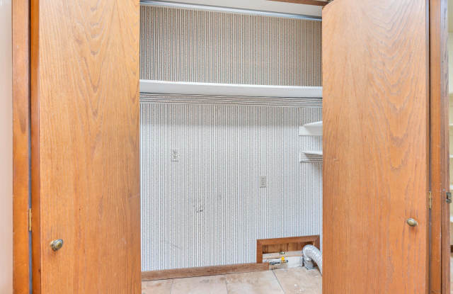 175 South Sheen Road