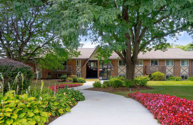 Photo of Meadowbrook Village