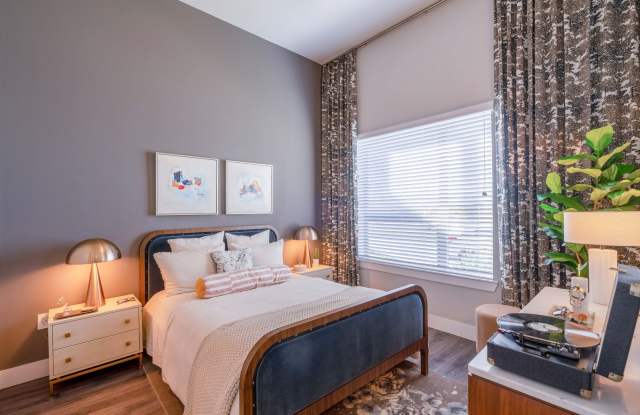 Cadence at Frisco Station