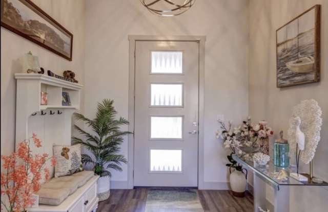 3382 South Desert Hollow Lane