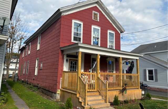 Photo of 414 W Court St