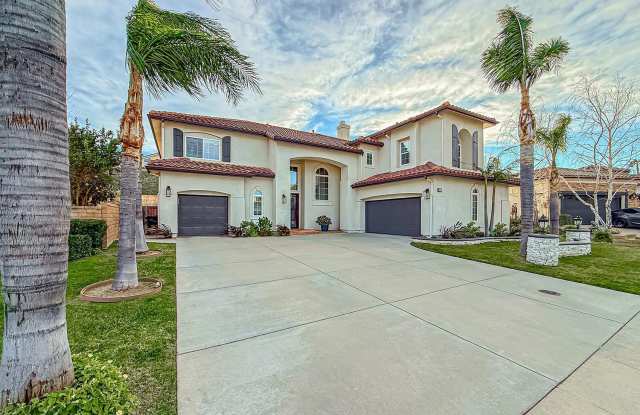 5816 Painted Pony Circle