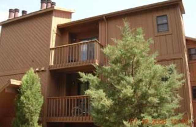 1 Bedroom Gold Run Condo Close to Campus! - 2882 Sundown Lane, Boulder, CO 80303