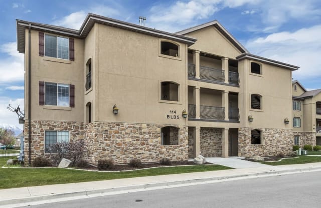 114 S Willow Circle Loop - 114 South Willow Circle Loop, Lehi, UT 84043