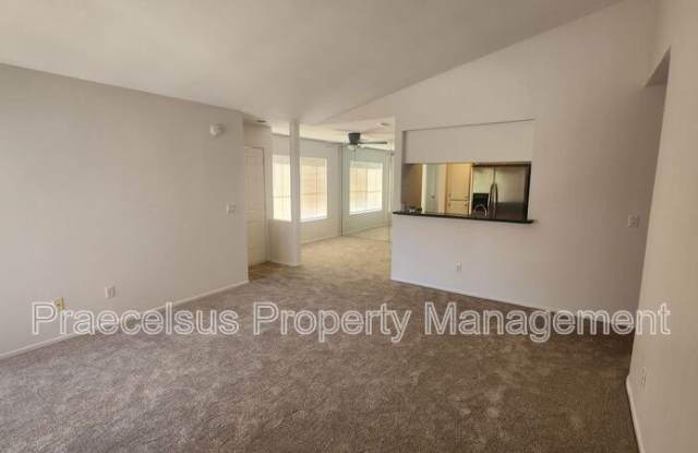 2023 Lakeridge Circle