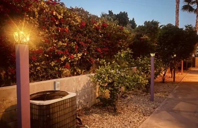 2160 N Junipero Avenue unit: 3