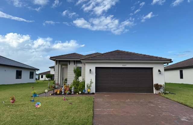 Photo of 5227 Nevola Avenue