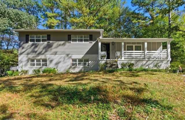 Photo of 3268 Briarwood Boulevard