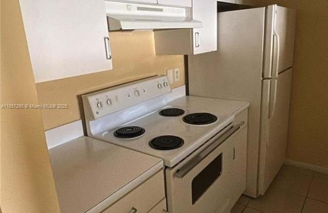 Photo of 2103 Renaissance Blvd