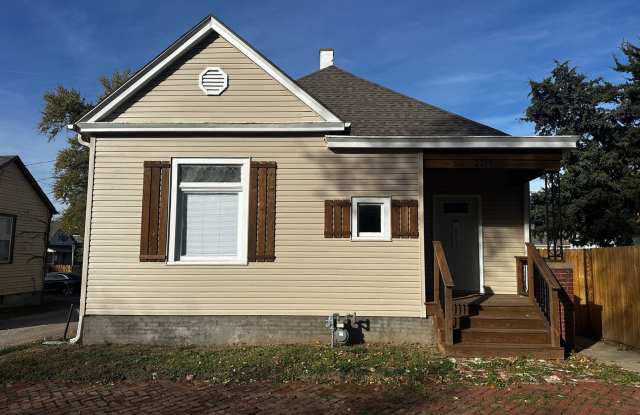 Photo of 2215 Lafayette St