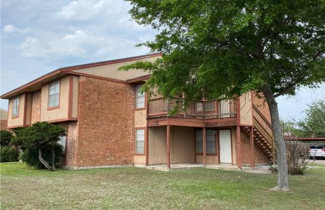 1410 Moore Ave