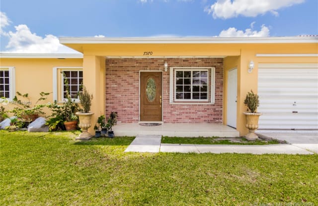 7570 SW 28th Ter - 7570 Southwest 28th Terrace, Coral Terrace, FL 33155