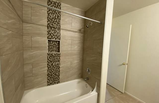 1262 E Weimer Ci Circle E unit: 38