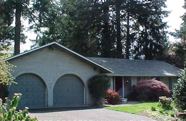 5430 RED LEAF ST - 5430 Southwest Red Leaf Street, Clackamas County, OR 97035