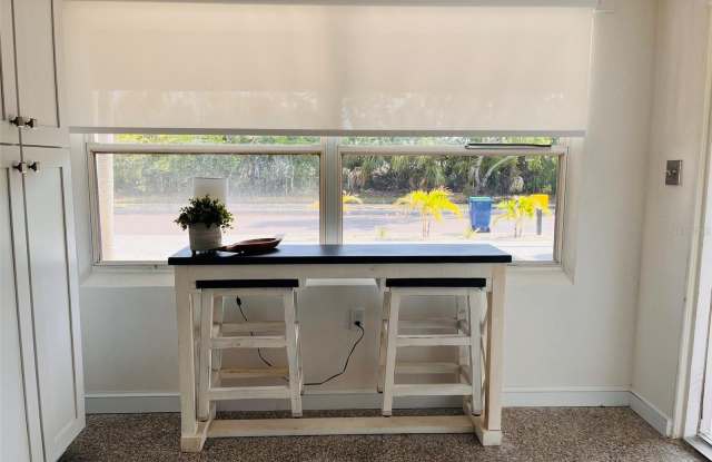 3208 E MARITANA DRIVE