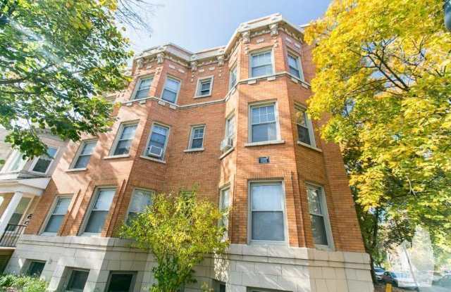 1603 W Berteau - 1603 West Berteau Avenue, Chicago, IL 60613