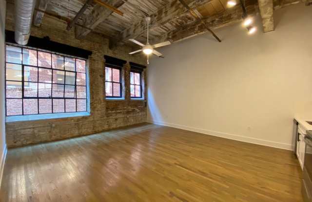 Photo of Lofts at Abrams Fixtures