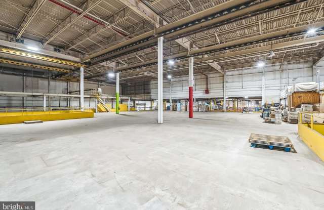 225 LINCOLN Highway unit: Bldg A, Warehouse