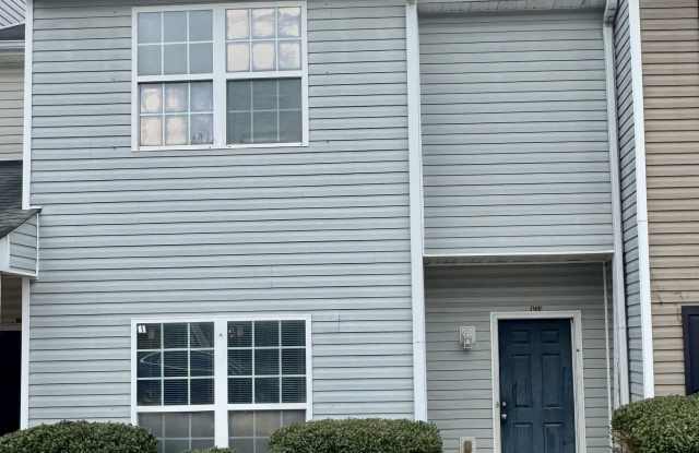 Photo of 1725 Carrington Drive - 1