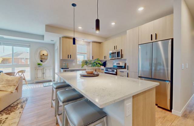 The Stax of Long Lake