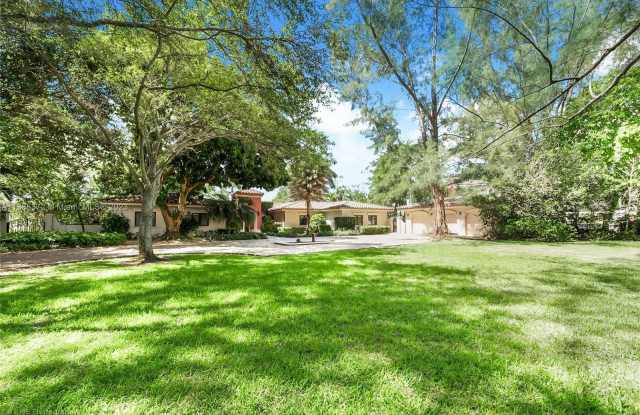 5500 Banyan Dr