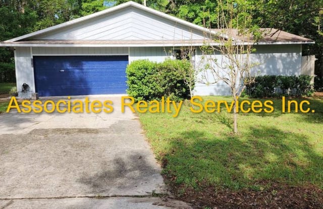 3626 NW 25th Ave - 3626 Northwest 25th Avenue, Gainesville, FL 32605