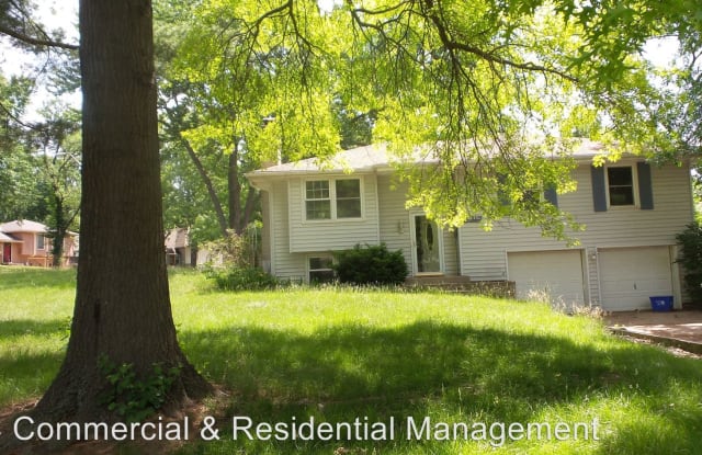 5317 Cottage Ave - 5317 Cottage Avenue, Kansas City, MO 64133