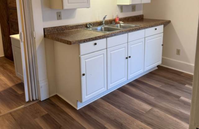 435 South Washington Street