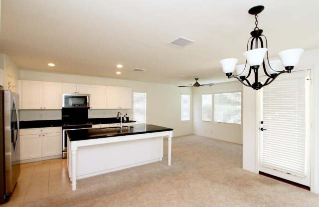 91-1382 Kaileolea Drive