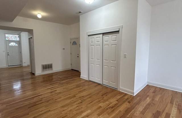 3025 W Irving Park Rd